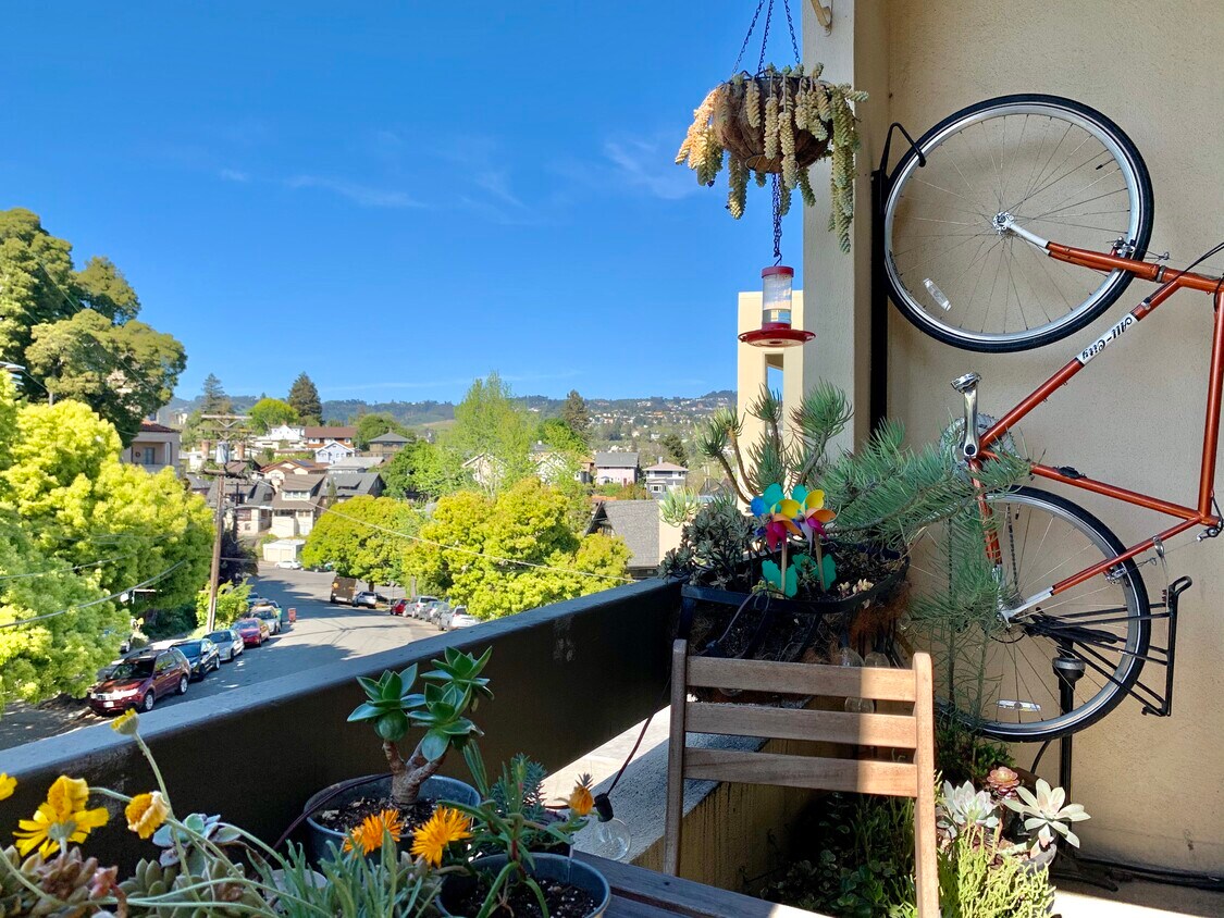 Balcony looking towards the Oakland Hills - 466 Crescent St