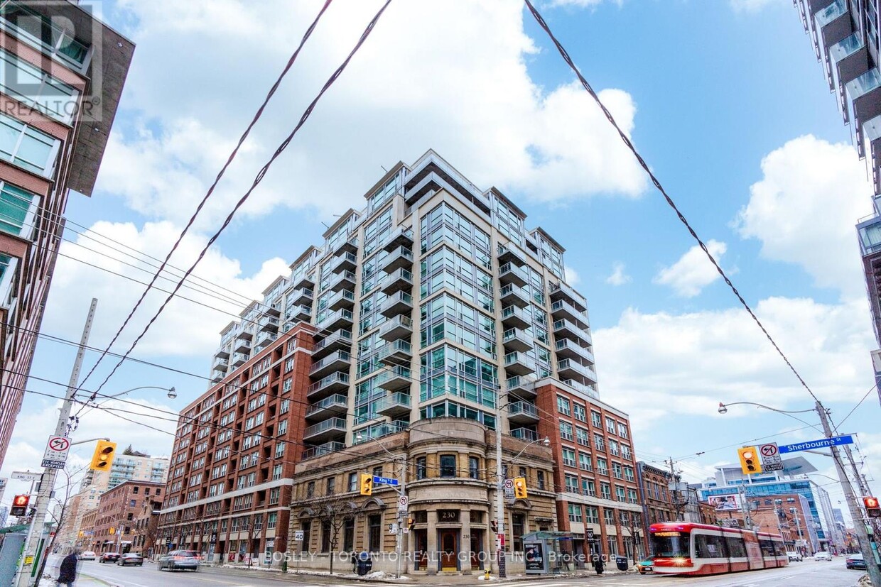 Primary Photo - 1114-1230 KING ST St