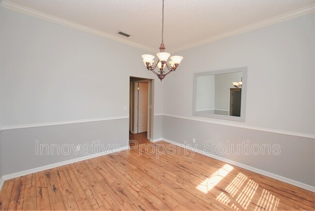 Foto del edificio - 12473 Gately Oaks Ln E