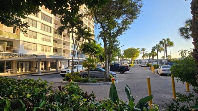 Building Photo - 1865 79th Street Causeway