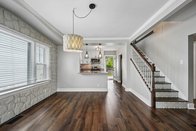 Foto del edificio - 272 N Willow Rd