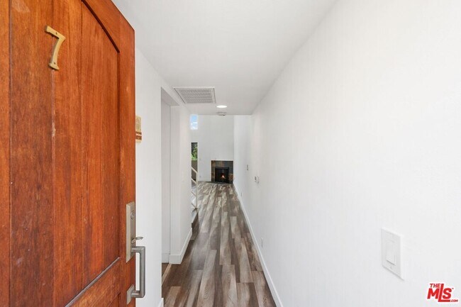 Foto del edificio - 3712 Evans St W