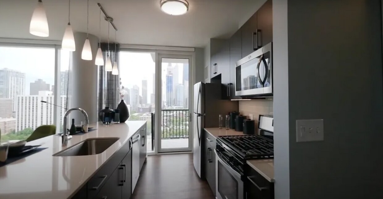 Foto principal - 917 N Orleans St