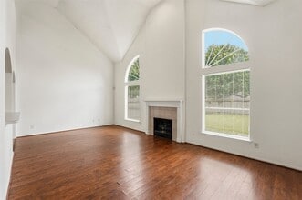 Building Photo - 9322 Eaglewood Glen Tr