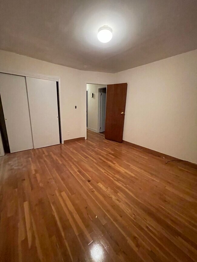 14402 38th Ave Unit 3, Flushing, NY 11354 Apartments at 14402 38th