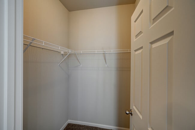 Building Photo - 624 McKay Way