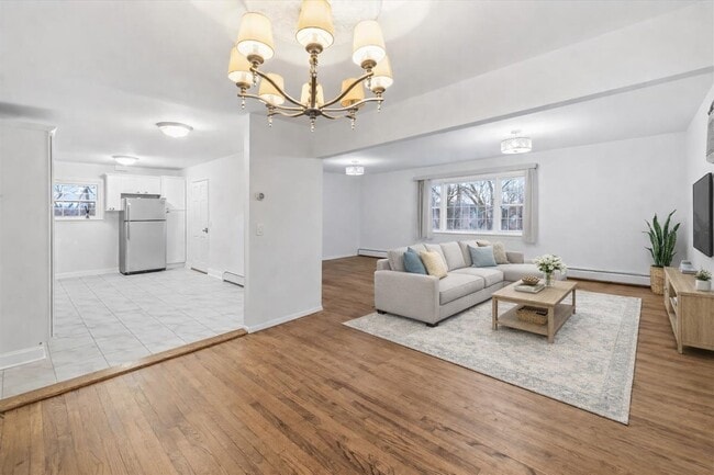 Building Photo - 22 Acorn Rd