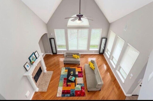 Foto del edificio - 2207 Bayou Cove Ln