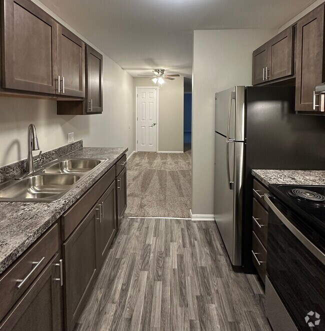 Building Photo - Arlington South Apartments