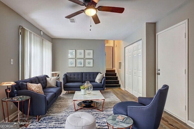 Foto del edificio - 129 Lester Rd NW