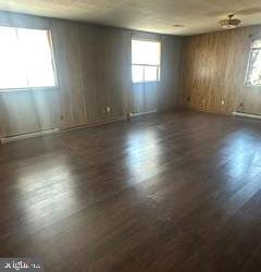 Foto del edificio - 21628 Great Mills Rd