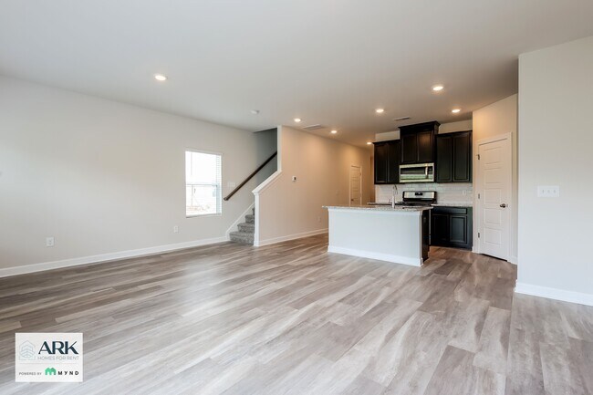 Foto del edificio - 220 Telford Dr