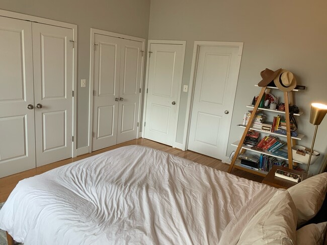 Building Photo - 3465 14th St NW