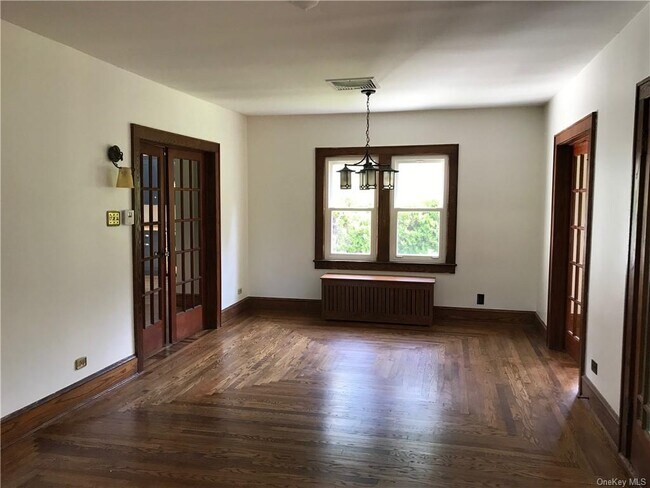 Building Photo - 3 E Belvedere St