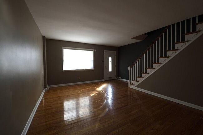 Building Photo - 3613 Weightman St