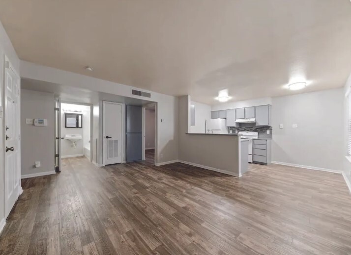 Peach Creek Apartments - Apartments in San Antonio, TX | Apartments.com