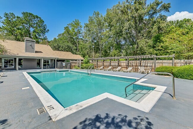 Foto del edificio - Canopy Pointe Townhomes