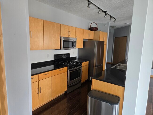 Foto del edificio - 7600 Lyndale Ave S