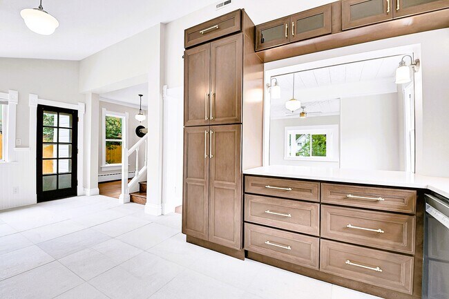 Photo - 16 Colorado Blvd House