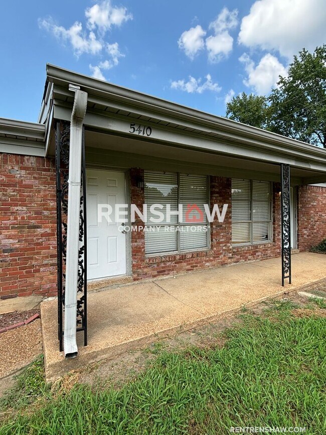 Building Photo - Register your account with Rently to sched...