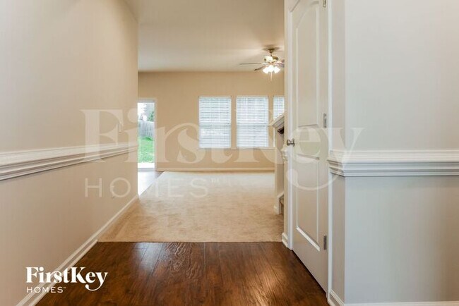 Building Photo - 6714 Barefoot Forest Drive