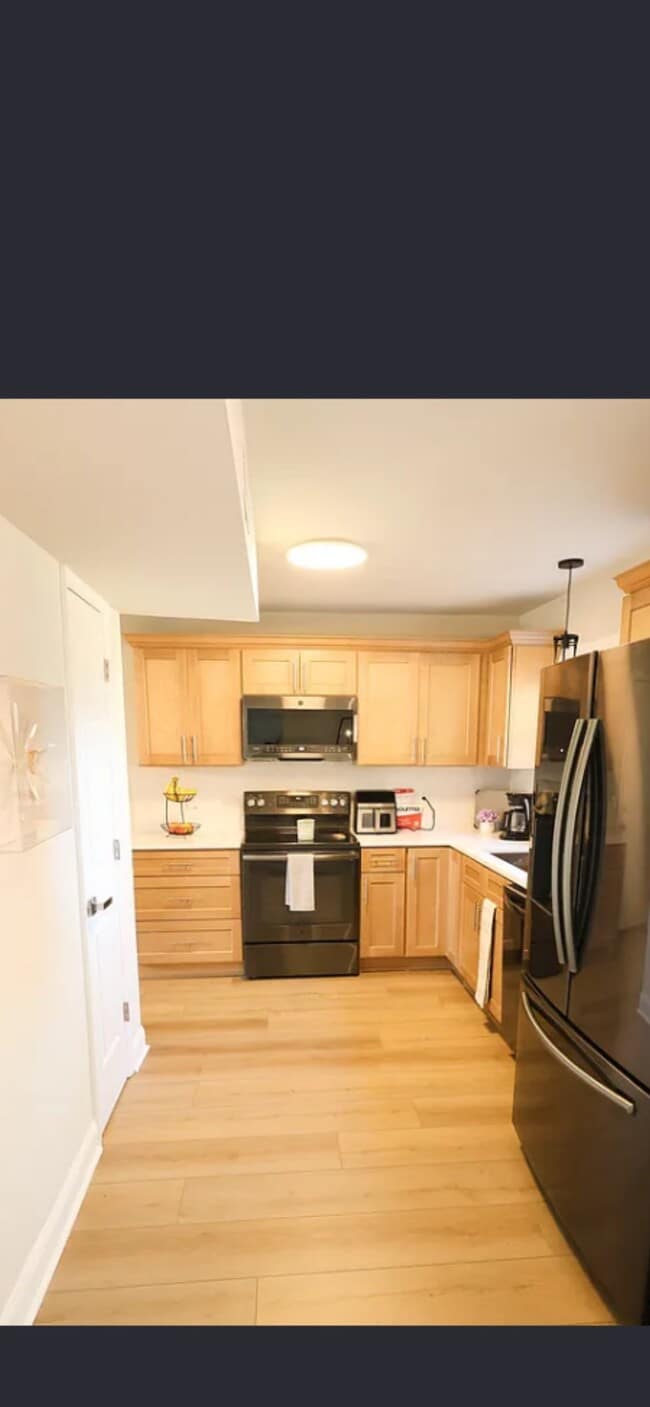 Building Photo - 107 Sugarpine Pl