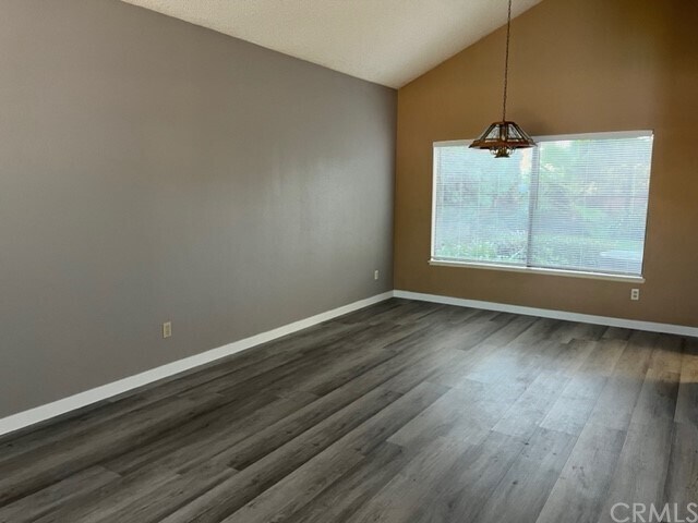 Foto del edificio - 22735 Brookhaven