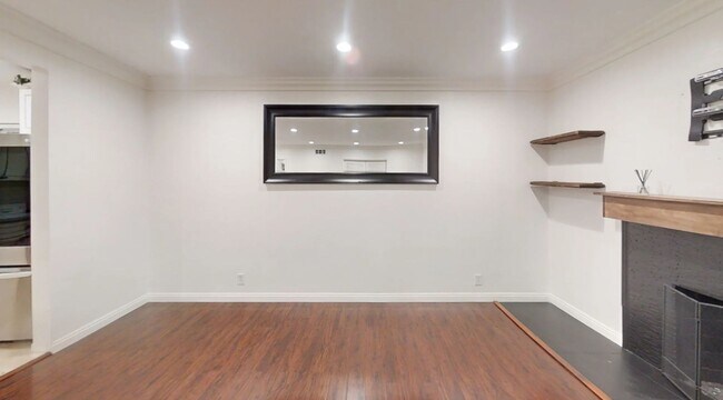 Foto del edificio - 1454 W Houston Ave