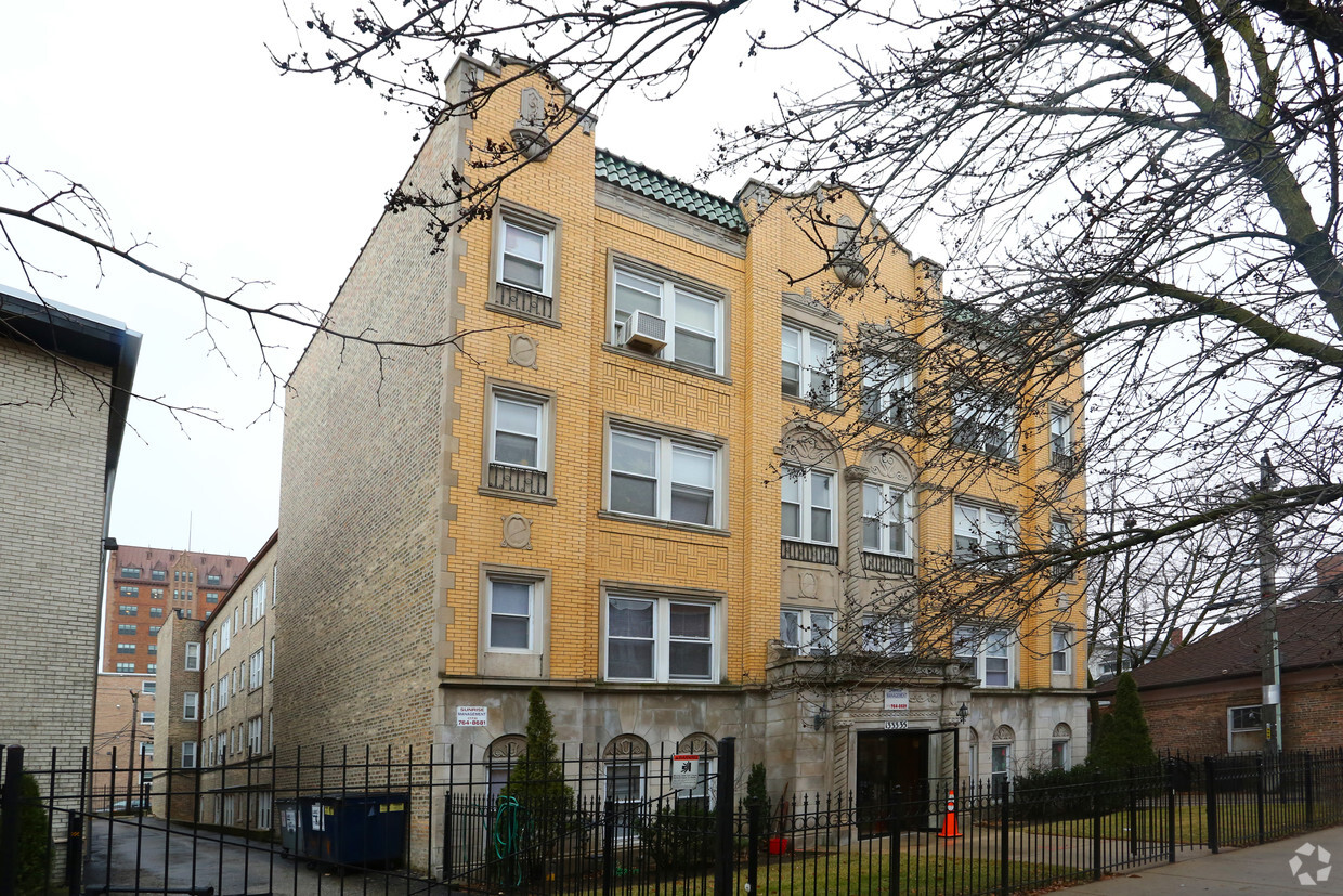Primary Photo - 1333 W Birchwood Ave