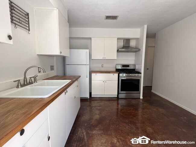 Foto del edificio - 2309 Bendridge Trail