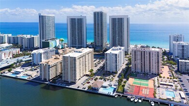 Building Photo - 1849 S Ocean Dr