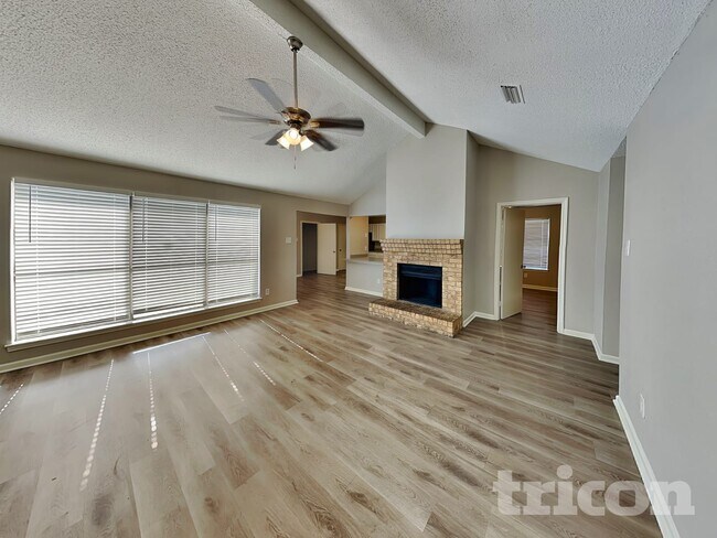 Foto del edificio - 1252 Payne Dr