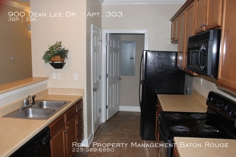 Primary Photo - Perfect Apartment by LSU!