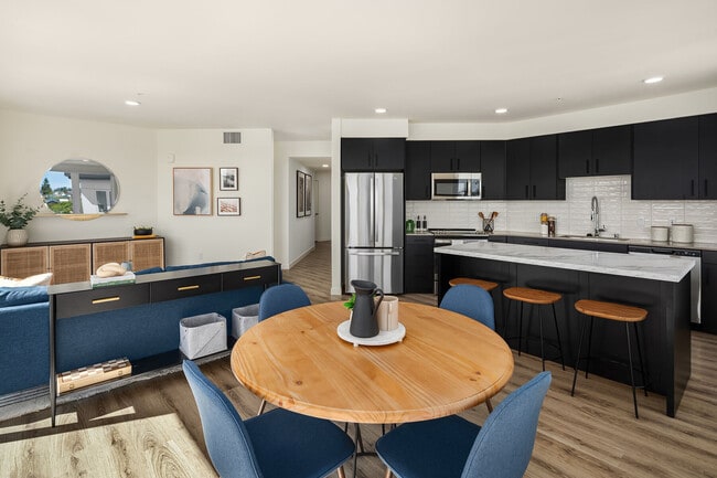 Broadstone Strata apartments — community photo - Broadstone Strata
