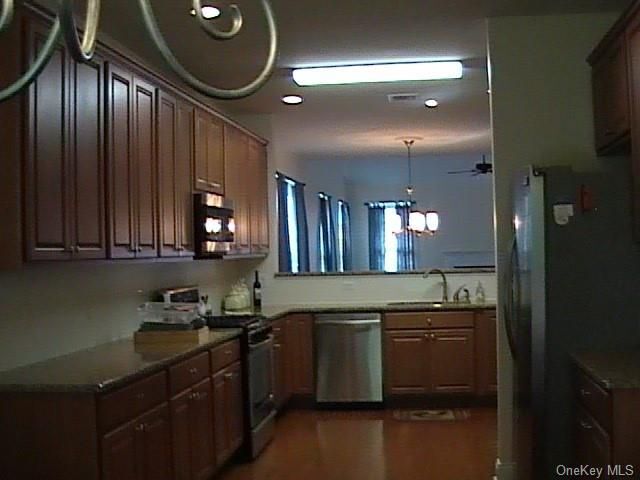 Building Photo - 97 Jasmine Dr