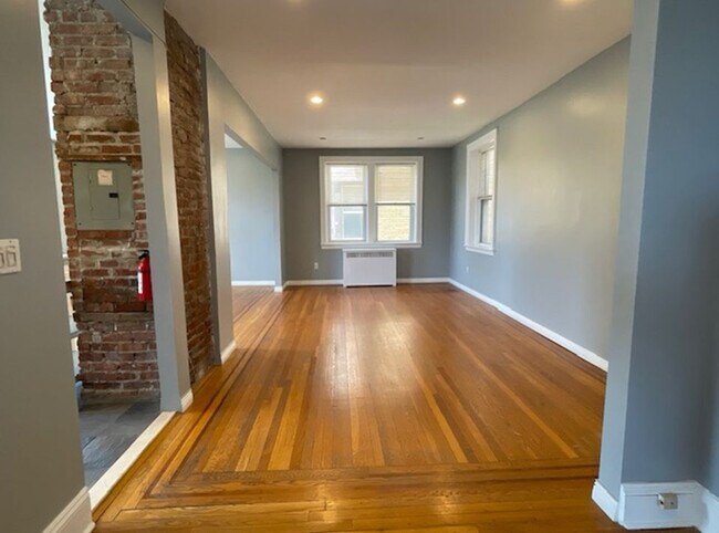 Foto del edificio - 7435 Boulevard East