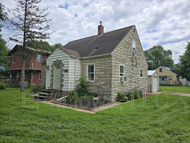 Foto principal - 1269 Northey St