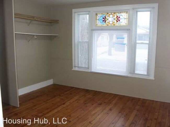 Building Photo - 1221 Galtier St