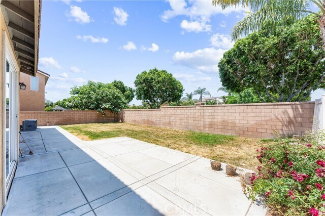Building Photo - 7711 Stonegate Dr