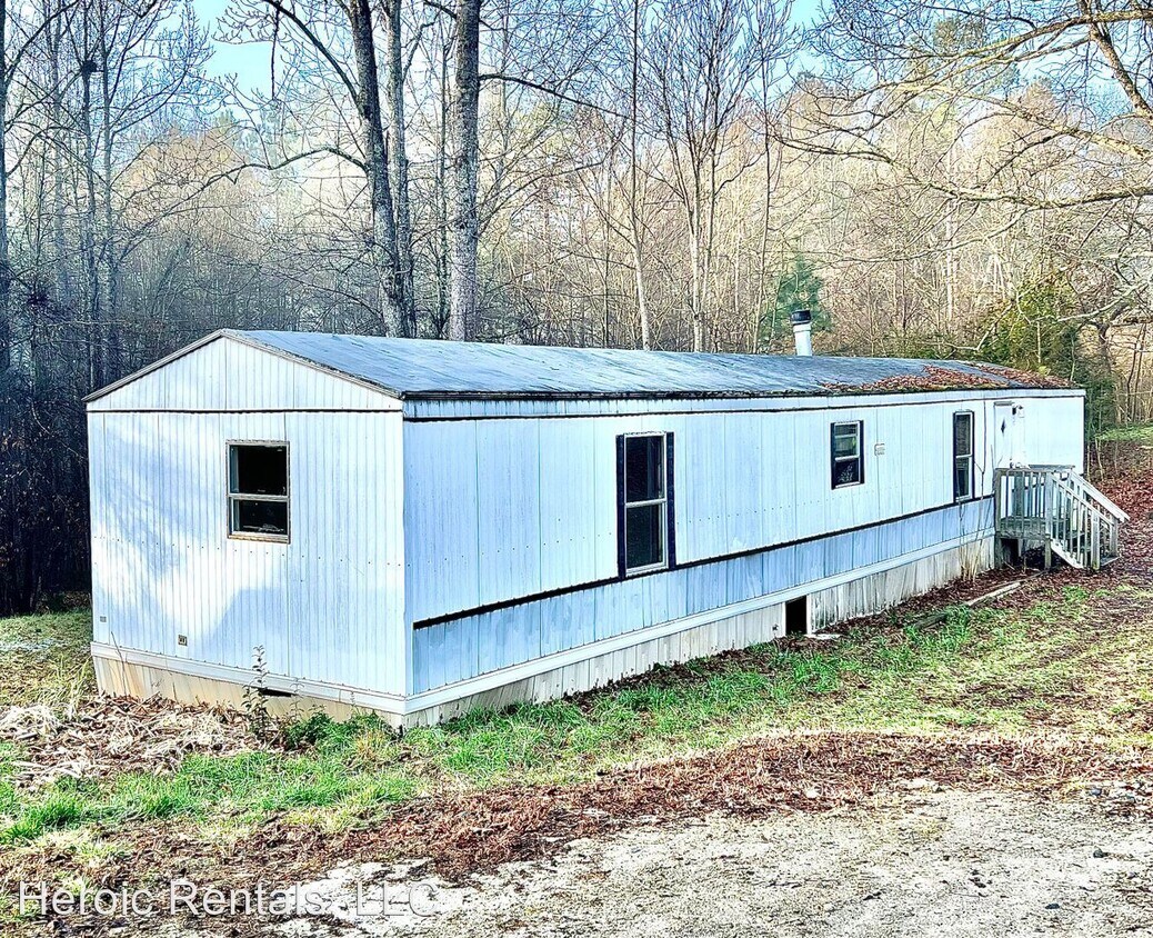 2 br, 2 bath House 113 Camp Creek Road House for Rent in Central