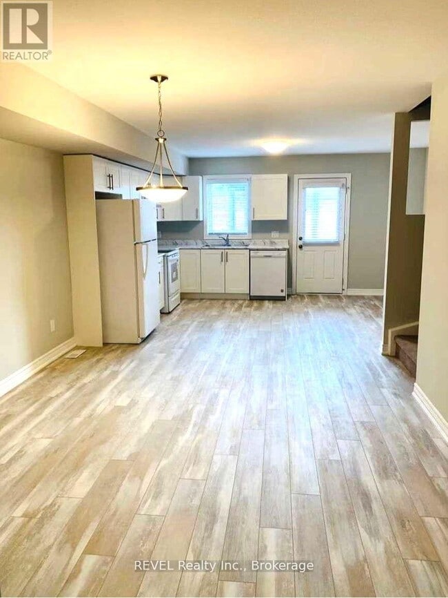 Building Photo - 7768 Ascot Cir
