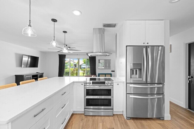 Foto del edificio - 1039 NW 8th St