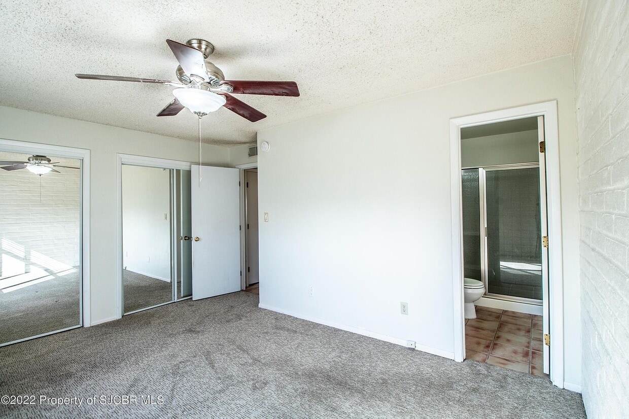 Building Photo - 411 San Medina Ave