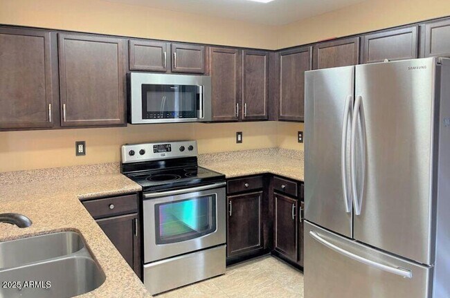 Foto del edificio - 2862 E Bagdad Rd