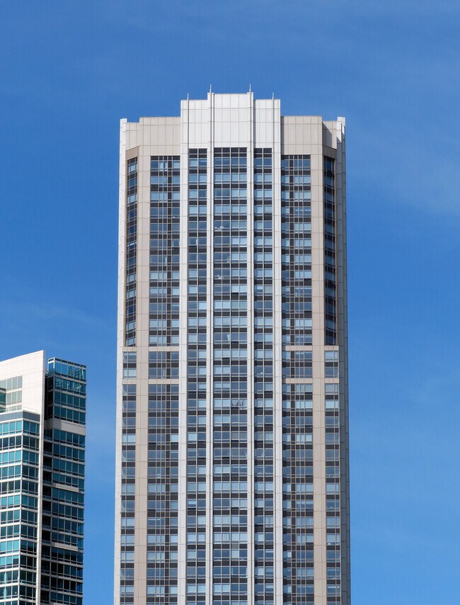 Foto del edificio - The Residences at River East