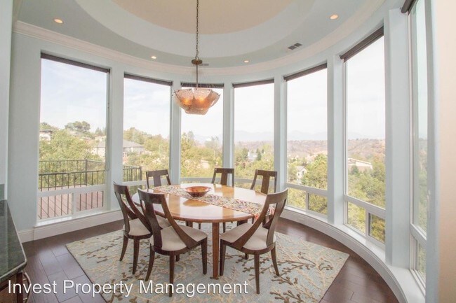 Foto del edificio - 4 br, 4 bath House - 650 Royal Oaks Court