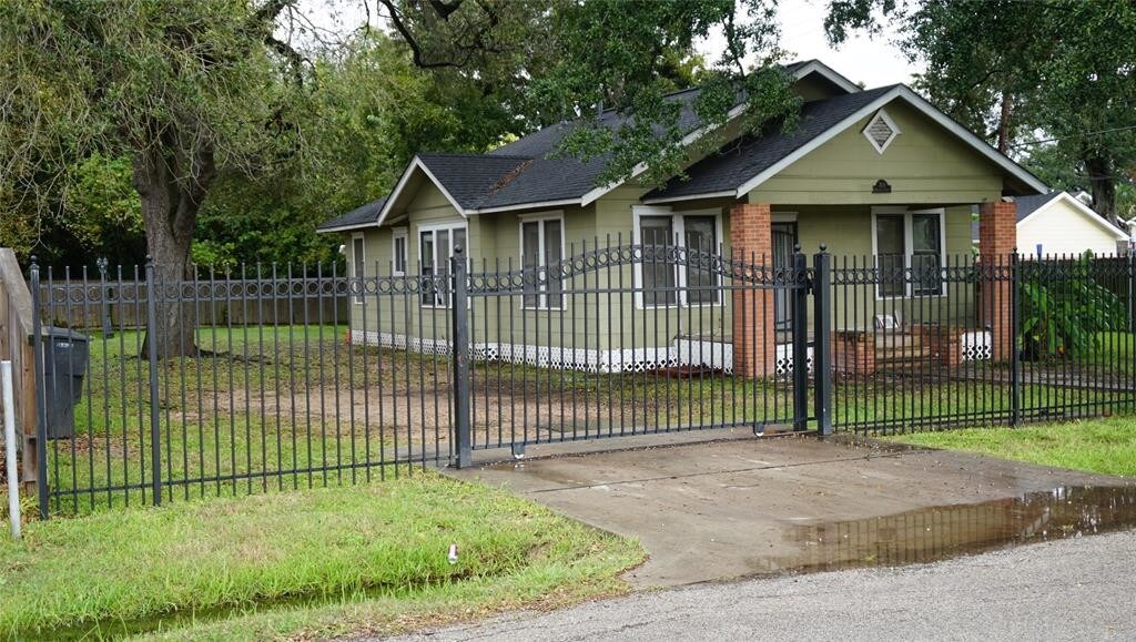 Primary Photo - 7831 Kingsley St