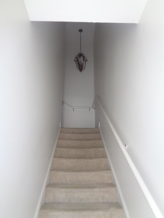 Building Photo - 4587 Great Oak Dr