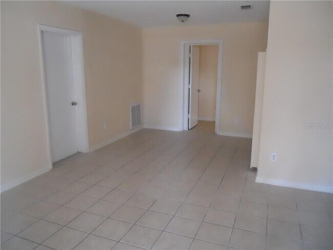 Foto del edificio - 2351 Hadley St