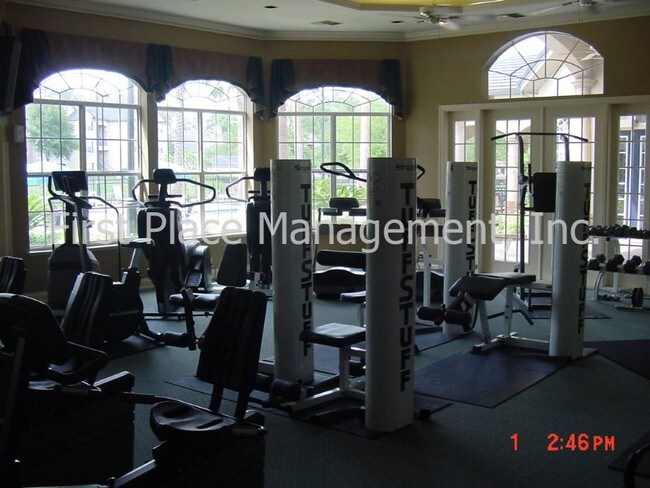 Building Photo - 13810 Sutton Park Dr